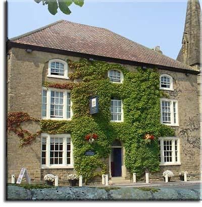 Downe Arms Country Inn Wykeham  Extérieur photo